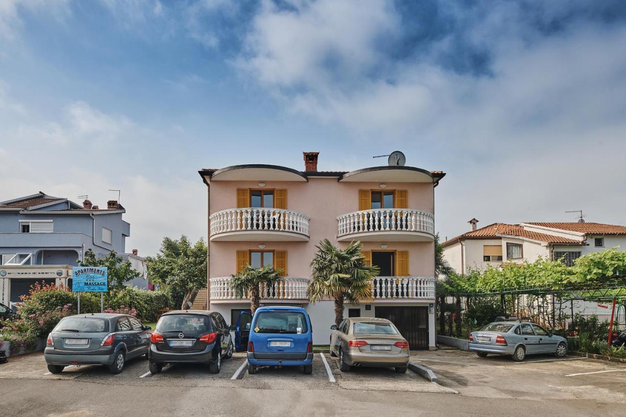 Apartment Car Umag Extérieur photo